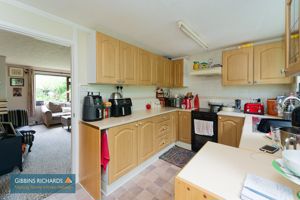 Kitchen- click for photo gallery